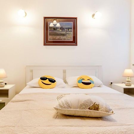 Central Apartment Smiley - Free Parking Zagabria Esterno foto