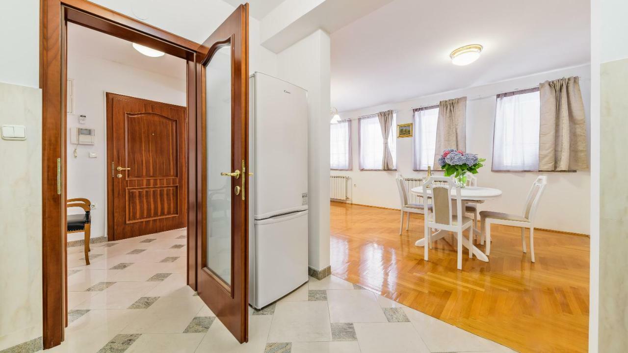 Central Apartment Smiley - Free Parking Zagabria Esterno foto